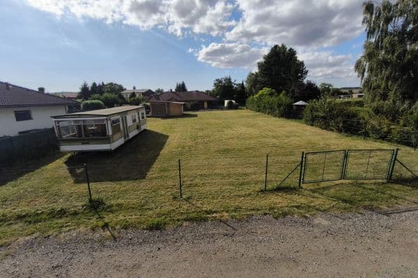 Prodej pozemku 752 m², Dubenec Prodej pozemku 752 m², Dubenec