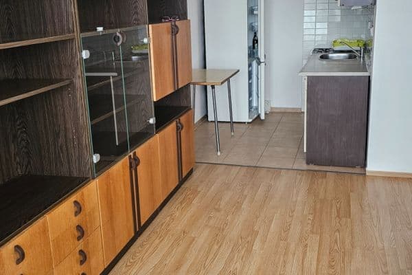 Pronájem bytu 2+kk 47 m², nám. Republiky, Neratovice Pronájem bytu 2+kk 47 m², nám. Republiky, Neratovice