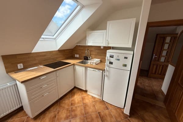 Pronájem bytu 2+1 52 m², V Aleji, Rudná Pronájem bytu 2+1 52 m², V Aleji, Rudná