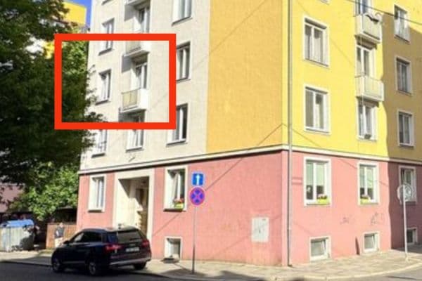 Prodej bytu 2+1 56 m², K. Čapka, Karlovy Vary, Karlovarský kraj Prodej bytu 2+1 56 m², K. Čapka, Karlovy Vary, Karlovarský kraj