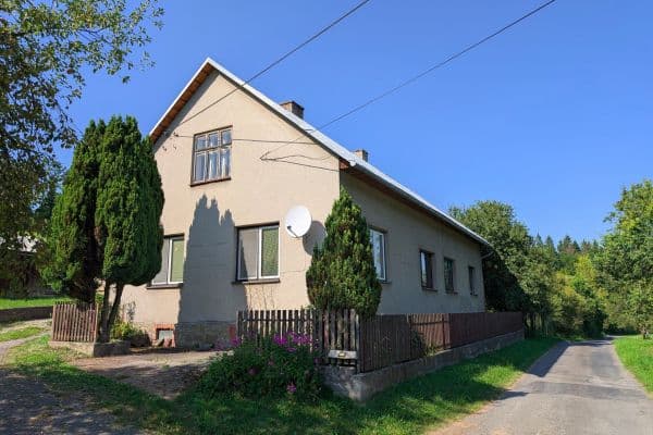 Prodej domu 231 m², pozemek 1.541 m², Hošťálková Prodej domu 231 m², pozemek 1.541 m², Hošťálková