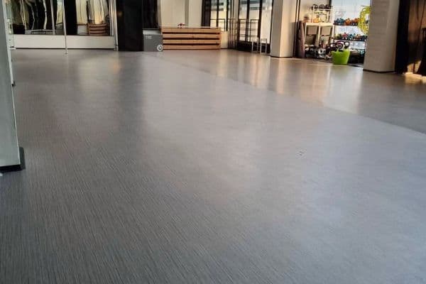 Pronájem nebytového prostoru 100 m², třída Edvarda Beneše, Hradec Králové Pronájem nebytového prostoru 100 m², třída Edvarda Beneše, Hradec Králové