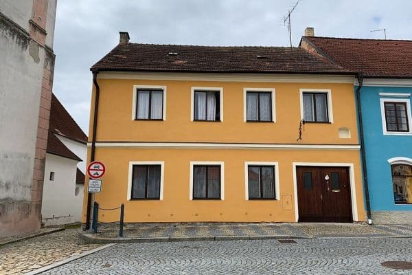 Prodej domu 275 m², pozemek 542 m², nám. T. G. Masaryka, Bechyně, Jihočeský kraj Prodej domu 275 m², pozemek 542 m², nám. T. G. Masaryka, Bechyně, Jihočeský kraj