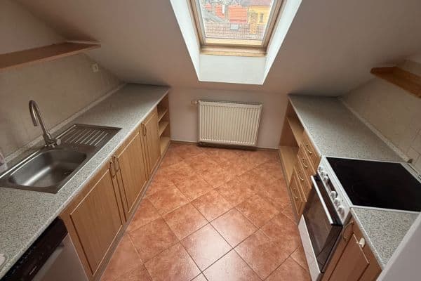 Pronájem bytu 3+kk 65 m², Dr. Marodyho, Praha Pronájem bytu 3+kk 65 m², Dr. Marodyho, Praha