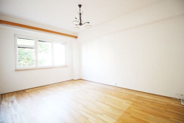 Pronájem bytu 3+1 73 m², Jerevanská, Pronájem bytu 3+1 73 m², Jerevanská,