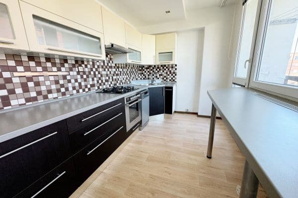 Pronájem bytu 3+kk 70 m², Ukrajinská,  Pronájem bytu 3+kk 70 m², Ukrajinská,