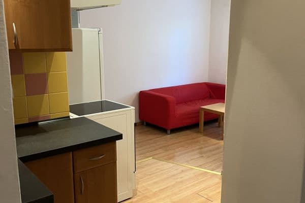 Pronájem bytu 2+kk 36 m², U místní dráhy, Olomouc Pronájem bytu 2+kk 36 m², U místní dráhy, Olomouc