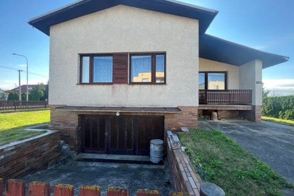 Prodej domu 211 m², pozemek 603 m², K Blahobytu, Srch Prodej domu 211 m², pozemek 603 m², K Blahobytu, Srch