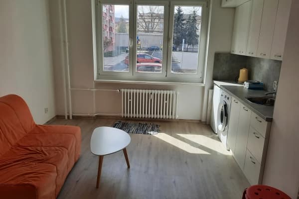 Pronájem bytu 1+kk 23 m², Svojsíkova, Teplice Pronájem bytu 1+kk 23 m², Svojsíkova, Teplice