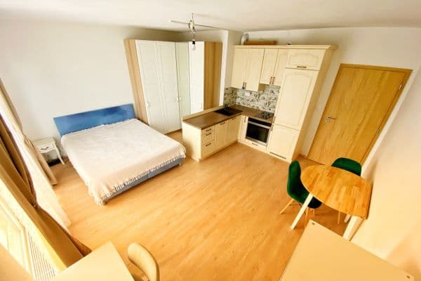 Pronájem bytu 1+kk 31 m², Ječná, Hostivice Pronájem bytu 1+kk 31 m², Ječná, Hostivice