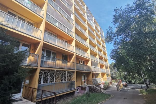 Prodej bytu 3+1 69 m², Laudova, Hlavní město Praha Prodej bytu 3+1 69 m², Laudova, Hlavní město Praha