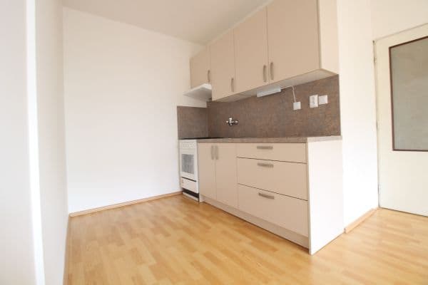Pronájem bytu 2+kk 40 m², Jetelová,  Pronájem bytu 2+kk 40 m², Jetelová,