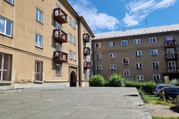 Pronájem kanceláře 60 m², Wolkerova,  Pronájem kanceláře 60 m², Wolkerova,