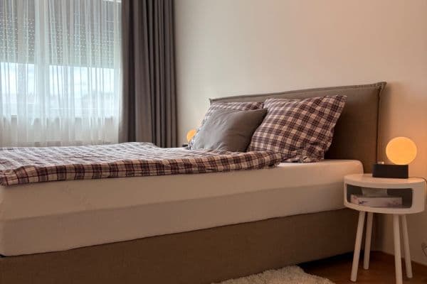 Pronájem bytu 2+kk 52 m², Sedlářova, Praha Pronájem bytu 2+kk 52 m², Sedlářova, Praha