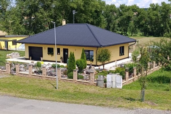 Prodej domu 220 m², pozemek 1.511 m², Rakov Prodej domu 220 m², pozemek 1.511 m², Rakov