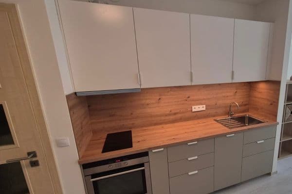 Pronájem bytu 1+kk 42 m², Petržílkova, Praha Pronájem bytu 1+kk 42 m², Petržílkova, Praha
