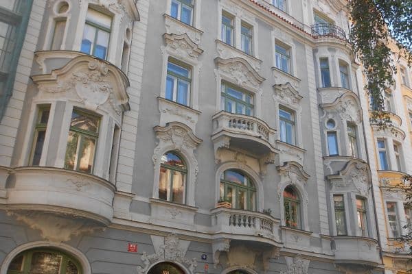 Pronájem bytu 2+1 79 m², U Milosrdných, Praha Pronájem bytu 2+1 79 m², U Milosrdných, Praha