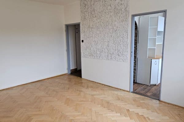 Prodej bytu 2+1 54 m², Sládkova, Úpice Prodej bytu 2+1 54 m², Sládkova, Úpice