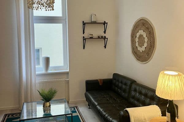 Pronájem bytu 2+1 60 m², Wiesbaden Pronájem bytu 2+1 60 m², Wiesbaden