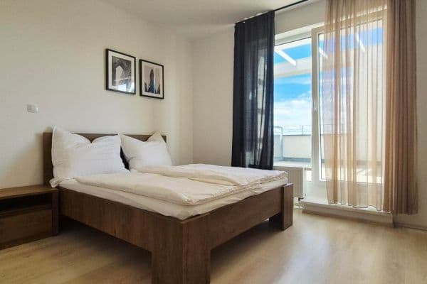 Pronájem bytu 2+1 50 m², Magisterská, Plzeň, Plzeňský kraj Pronájem bytu 2+1 50 m², Magisterská, Plzeň, Plzeňský kraj