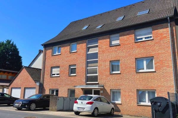 Pronájem bytu 3+1 77 m², Hubertusweg 3, Paderborn, Severní Porýní-Vestfálsko Pronájem bytu 3+1 77 m², Hubertusweg 3, Paderborn, Severní Porýní-Vestfálsko