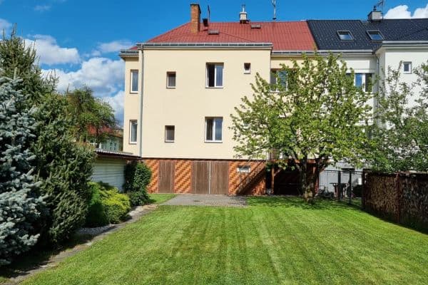 Pronájem bytu 3+1 95 m², Fügnerova, Valašské Meziříčí Pronájem bytu 3+1 95 m², Fügnerova, Valašské Meziříčí