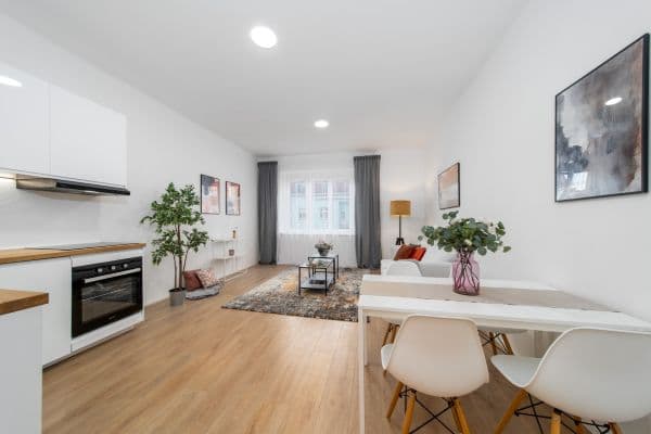 Prodej bytu 2+kk 49 m², Průběžná, Hlavní město Praha Prodej bytu 2+kk 49 m², Průběžná, Hlavní město Praha