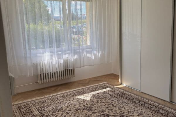Pronájem bytu 2+1 62 m², Richtrova, Brno Pronájem bytu 2+1 62 m², Richtrova, Brno
