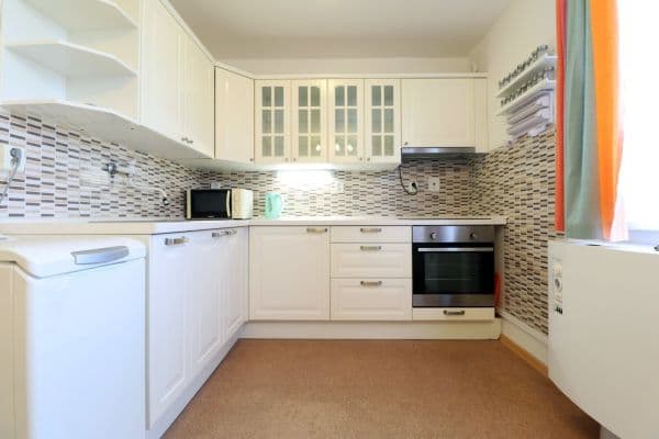 Pronájem bytu 2+1 71 m², náměstí U lípy svobody, Pronájem bytu 2+1 71 m², náměstí U lípy svobody,