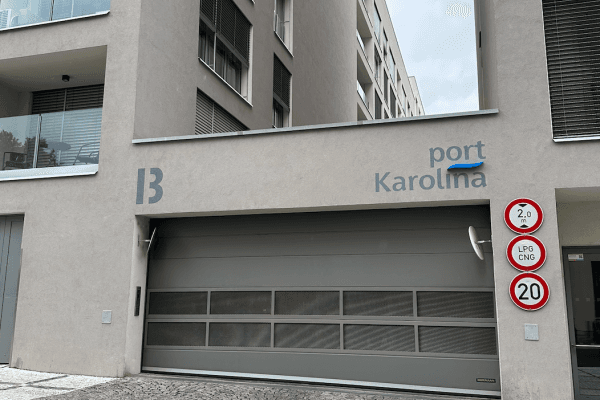 Prodej garáže 13 m², U Mlýnského kanálu, Hlavní město Praha Prodej garáže 13 m², U Mlýnského kanálu, Hlavní město Praha