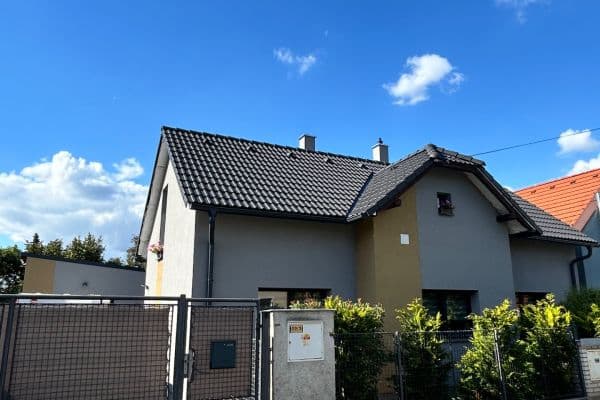Prodej domu 120 m², pozemek 475 m², 1. máje, Neratovice Prodej domu 120 m², pozemek 475 m², 1. máje, Neratovice