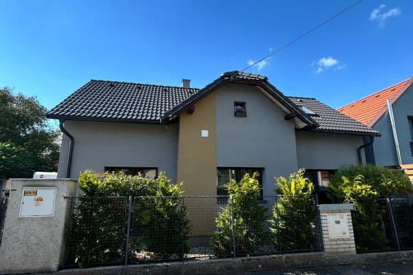 Prodej domu 120 m², pozemek 475 m², 1. máje, Neratovice Prodej domu 120 m², pozemek 475 m², 1. máje, Neratovice