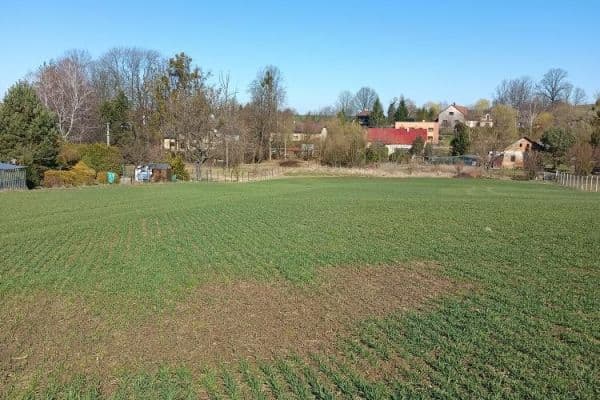 Prodej pozemku 700 m², Staříč Prodej pozemku 700 m², Staříč