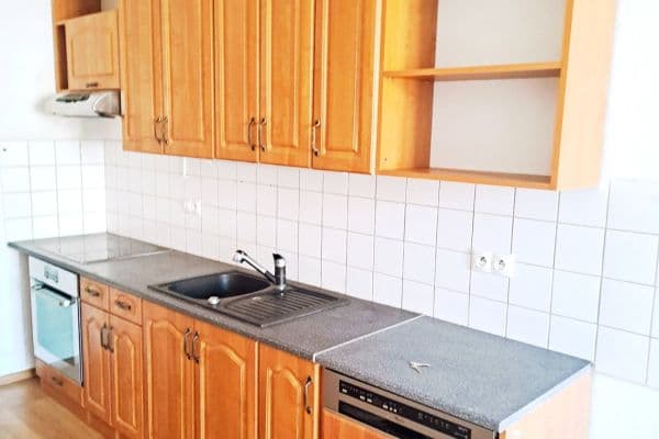 Pronájem bytu 2+kk 65 m², Husova, Třeboň Pronájem bytu 2+kk 65 m², Husova, Třeboň