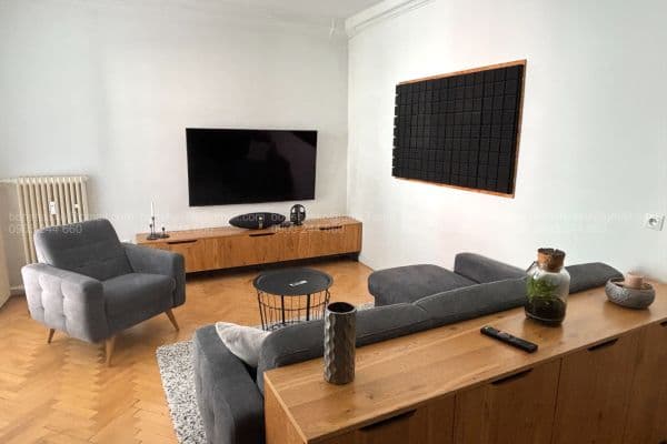 Pronájem bytu 2+1 62 m², Nové Mesto Pronájem bytu 2+1 62 m², Nové Mesto