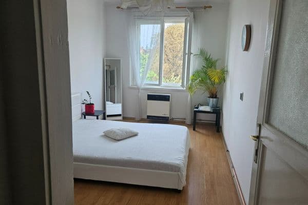 Prodej bytu 2+1 49 m², Šrobárova, Praha Prodej bytu 2+1 49 m², Šrobárova, Praha