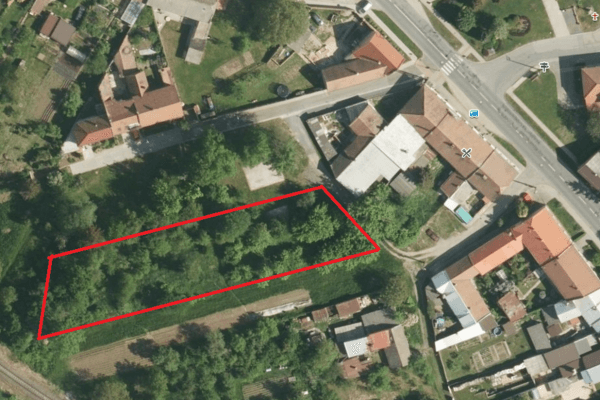 Prodej pozemku 1.484 m², Uhřičice Prodej pozemku 1.484 m², Uhřičice