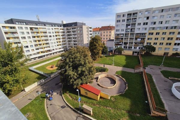 Prodej bytu 3+kk 68 m², Jeseniova, Hlavní město Praha Prodej bytu 3+kk 68 m², Jeseniova, Hlavní město Praha