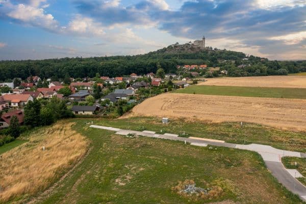 Prodej pozemku 1.152 m², Ráby Prodej pozemku 1.152 m², Ráby