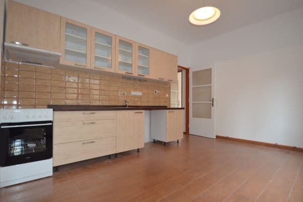 Pronájem bytu 2+1 77 m², Zelinářská, Praha Pronájem bytu 2+1 77 m², Zelinářská, Praha