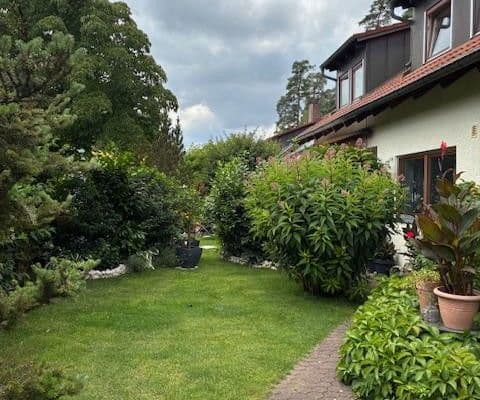 Pronájem bytu 3+kk 130 m², Schwanstetten Pronájem bytu 3+kk 130 m², Schwanstetten