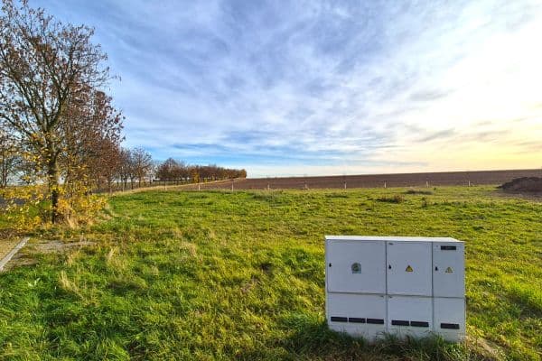 Prodej pozemku 1.223 m², Hřebeč Prodej pozemku 1.223 m², Hřebeč