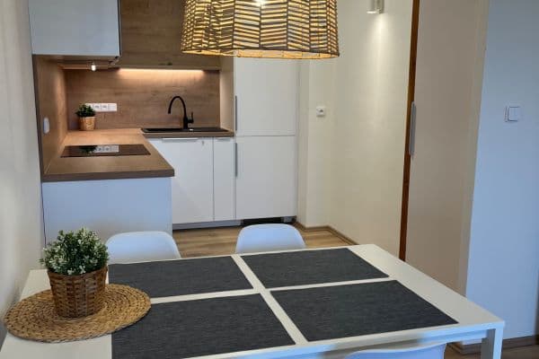 Pronájem bytu 3+kk 65 m², Kocianova, Praha Pronájem bytu 3+kk 65 m², Kocianova, Praha