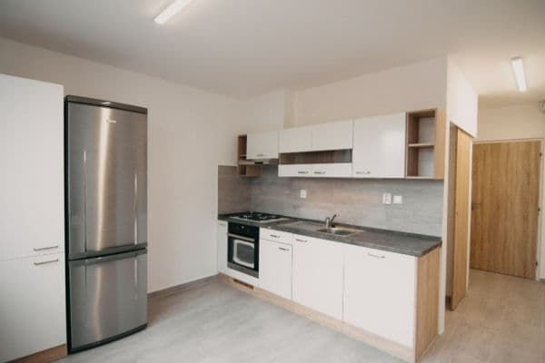 Pronájem bytu 2+kk 38 m², Spojovací, Jablonec nad Nisou Pronájem bytu 2+kk 38 m², Spojovací, Jablonec nad Nisou