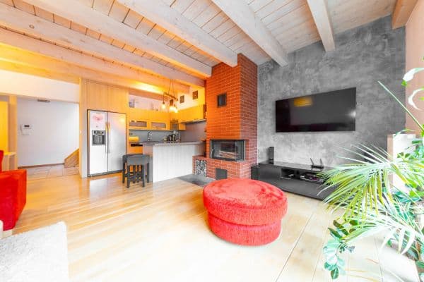 Prodej bytu 3+kk 84 m², Kosmákova, Šlapanice Prodej bytu 3+kk 84 m², Kosmákova, Šlapanice