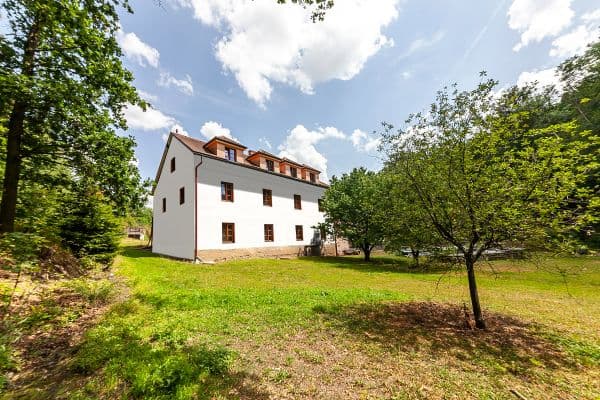 Prodej domu 1.009 m², pozemek 3.687 m², K Borovíčku, Praha, Praha Prodej domu 1.009 m², pozemek 3.687 m², K Borovíčku, Praha, Praha