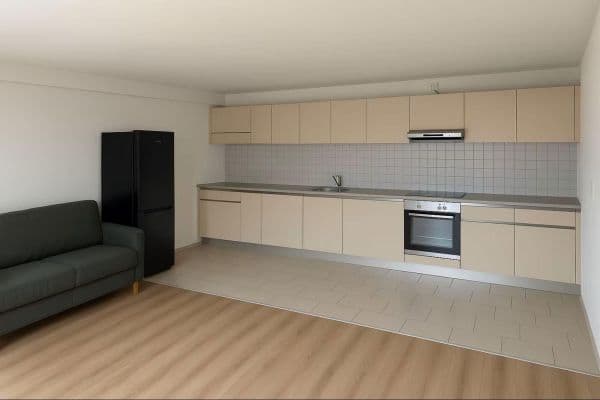 Pronájem bytu 3+1 86 m², Kaiserstr. 37, Friedberg Pronájem bytu 3+1 86 m², Kaiserstr. 37, Friedberg