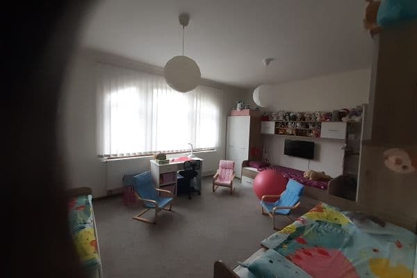 Pronájem bytu 2+1 89 m², Jáchymovská, Ostrov Pronájem bytu 2+1 89 m², Jáchymovská, Ostrov