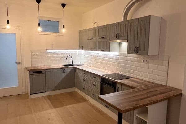 Pronájem bytu 3+kk 83 m², Na Farkáně Ⅲ, Hlavní město Praha Pronájem bytu 3+kk 83 m², Na Farkáně Ⅲ, Hlavní město Praha