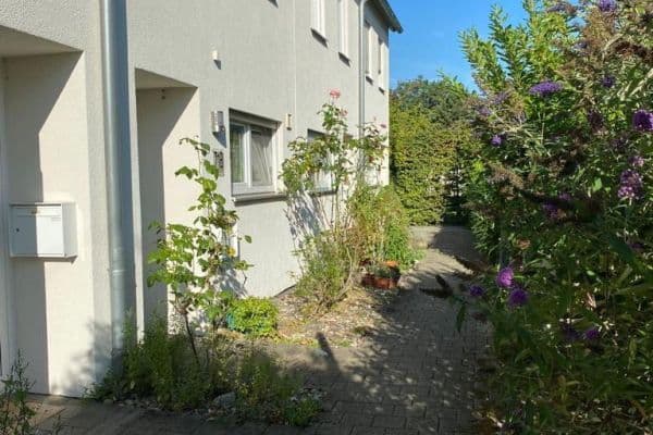 Prodej domu 115 m², pozemek 160 m², Stuttgart Prodej domu 115 m², pozemek 160 m², Stuttgart